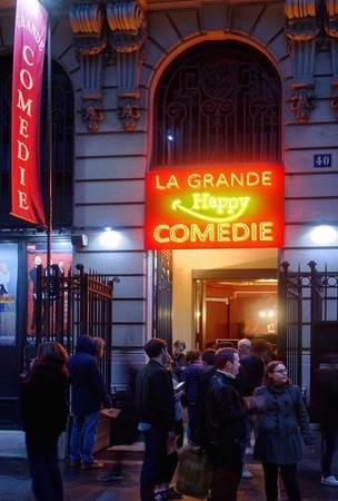  Théâtre - LA GRANDE HAPPY COMÉDIE